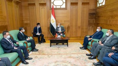 وزير الإنتاج الحربى يبحث مع ”شاندونج” و ”جيوشي” تعزيز التعاون المشترك