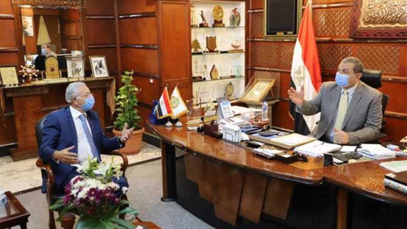 لقاء وزير القوي العاملة