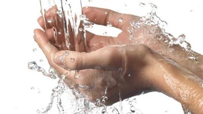 مستشار المفتي يوضح أخطاء الوضوء في الحمام