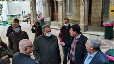 بالصور.. تعرف على آخر استعدادات الكنيسة الإنجيلية للاحتفال بعيد الميلاد المجيد