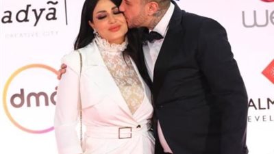 طليقة أحمد الفيشاوي تحذف صوره من صفحته