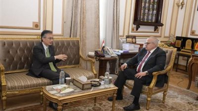 فيديو وصور .. تفاصيل لقاء رئيس جامعة القاهرة وسفير اليابان