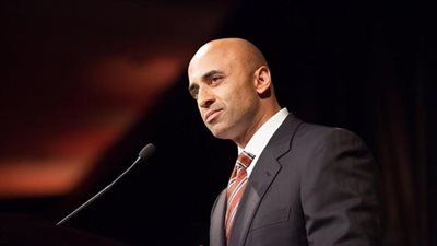 ياسر بركات يكتب : يوسف العتيبة .. المهندس الحقيقي لصفقة التطبيع بين الإمارات وإسرائيل