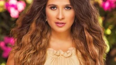 ياسمين عبد العزيز تواصل تحضيرات فيلمها الجديد ”حظاظا بظاظا”