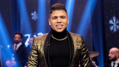 عمر كمال يروج لحلقة رأس السنة وسر فشل أول كليب غنائي له