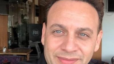 مصطفى قمر في أول ظهور له بعد تعرضه لحادث سير