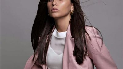 ”ثانية واحدة” يجبر دينا الشربيني علي العودة من الساحل الشمالي.. إليك التفاصيل