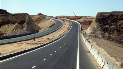 إعادة فتح طريق فيران - سانت كاترين بعد تحسن الرؤية