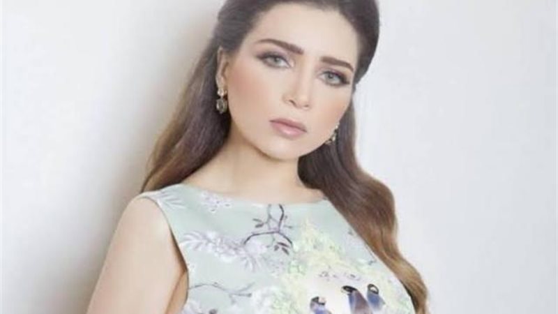 مى عز الدين