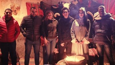 ابطال مسلسل ”ولهان” يحتفلون ببدء التصوير