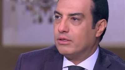 إيهاب توفيق يستعد لطرح أغنية ”البنت الحلوة”