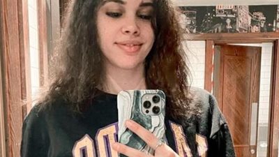 نور نجلة عمرو دياب بإطلالة مميزة في أحدث جلسة تصوير