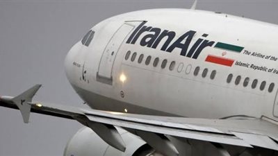 سبب خطير وراء هبوط طائرة ركاب إيرانية اضطراريًا وسط شارع بأصفهان