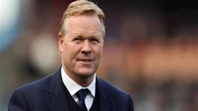 رونالد كومان: للأسف.. لم أوقع على عقود تدريب برشلونة