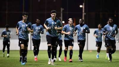 الشباب يصطدم بالرائد في مواجهة ساخنة بالدوري السعودي