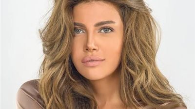 ريهام حجاج تدخل الديكور الخاص بمسلسل ”يوتيرن”