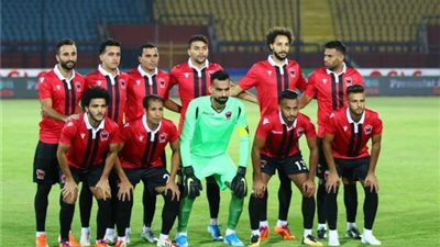 التشكيل الرسمي.. نادي مصر يهاجم الزمالك بـ”دينيس والويشي”