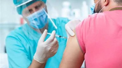 رئيس دولة كبري يُهدد باعتقال غير الملقحين ضد كورونا