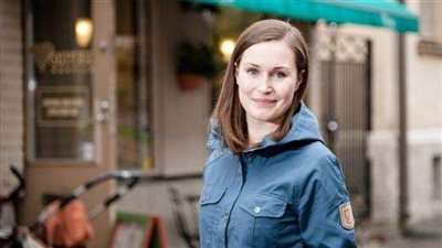 الفاتنة.. تفاصيل «عزل» أصغر رئيسة وزراء في العالم