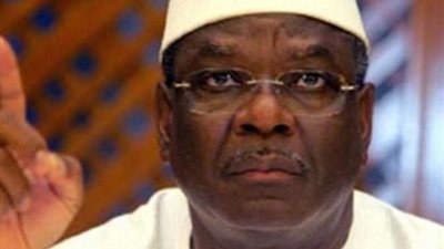 استقالة رئيس مالي بعد احتجازه من قبل جنود متمردين