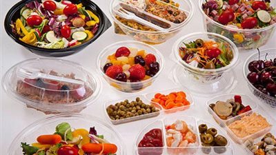 «فيها سم قاتل».. دراسة تحذر من تخزين عبوات الطعام والشراب