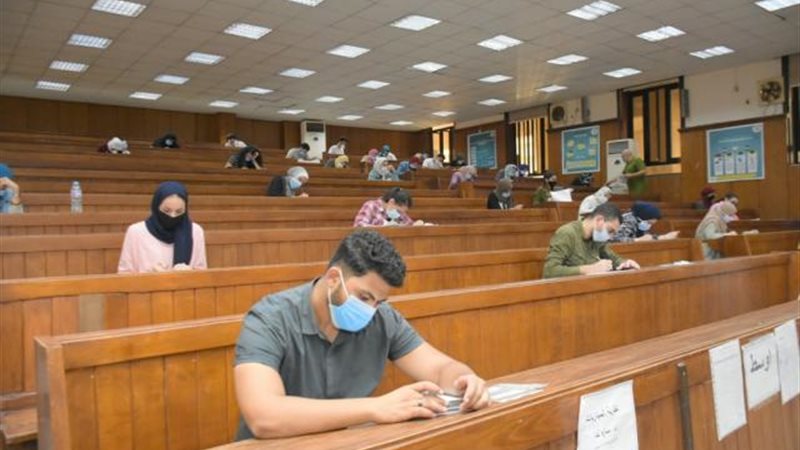 امتحانات جامعة القاهرة