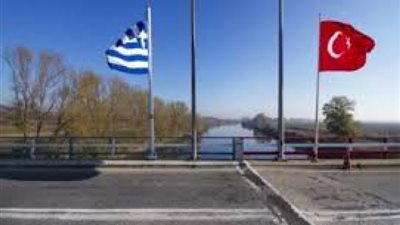 مفاجأة..مواطنون أتراك يطلبون اللجوء السياسي إلى اليونان لهذا السبب