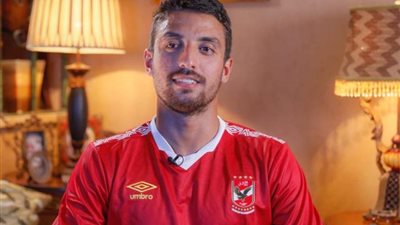 الأهلى يعلن تعافى طاهر و فخرى من فيروس كورونا