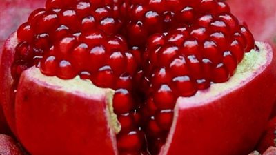 فوائد لا تتخيلها لقشر الرمان.. تعرف عليها