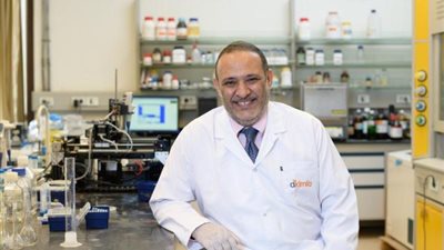 اختيار 2 من أساتذة الجامعة الأمريكية بالقاهرة زملاء للأكاديمية الإفريقية للعلوم