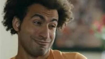 على ربيع يواصل تصوير مشاهده في فيلم ”زومبى”