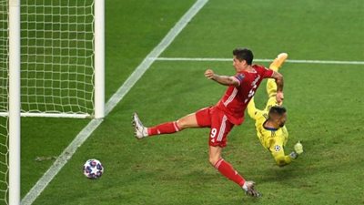 ليفاندوفسكي يصطاد الأرقام القياسية في ليلة الأبطال