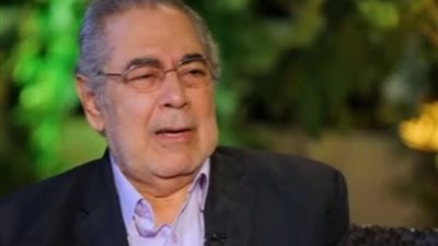 صبرى عبد المنعم يكشف تفاصيل أعماله الفنية القادمة ومعاناته مع السرطان