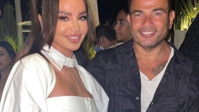 فعلًا هضبة.. جوهرة تشعل مواقع التواصل الاجتماعى بصورة جريئة مع عمرو دياب