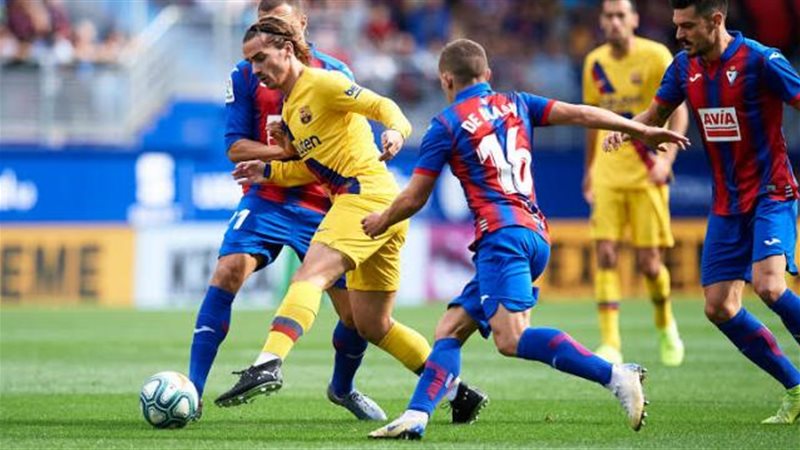 برشلونة وإيبار