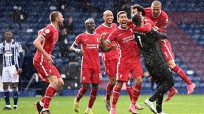 ليفربول يسحق كريستال بالاس بثنائية ويحجز مقعدًا بدوري الأبطال