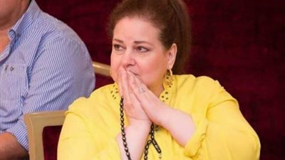 تطورات خطيرة في الحالة الصحية للفنانة دلال عبد العزيز