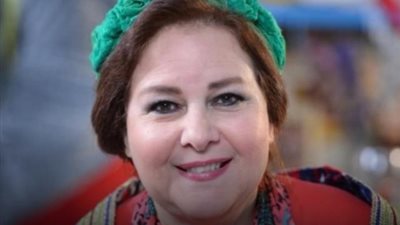 محمد محمود عبد العزيز يدعو بالشفاء لـ دلال عبد العزيز بعد تدهور حالتها الصحية