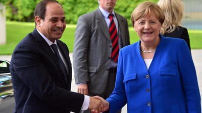تفاصيل أهم مكالمة هاتفية بين السيسي وميركل حول أوضاع فلسطين