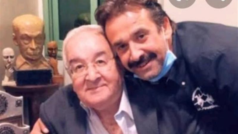 كريم عبد العزيز ووالده