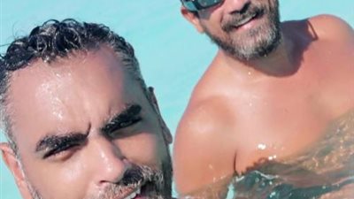 شاهد.. أمير كرارة يستمع بعطلته الصيفية بعد مسلسل ”نسل الأغراب”