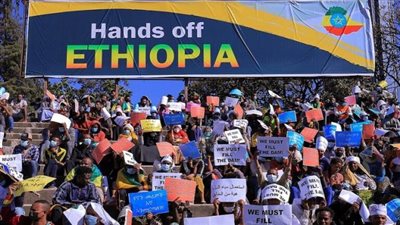 مظاهرات مؤيدة للحكومة الإثيوبية تندد بالعقوبات الأمريكية