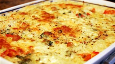 «زي المطاعم».. كيفية تحضير طاجن الفاصوليا بالبشاميل