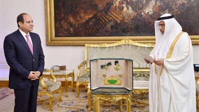 البرلمان العربى يمنح السيسى أرفع وسام يقدمه لملوك ورؤساء الدول