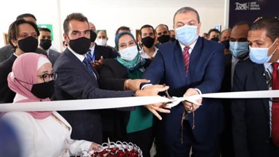 شاهد.. افتتاح أول وحدة للمساواة بين الجنسين داخل أماكن العمل