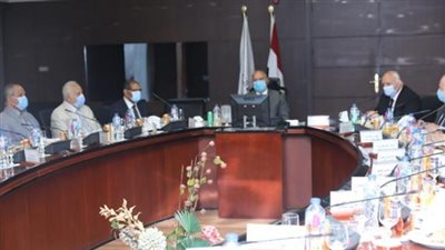 وزير النقل يترأس أعمال الجمعية العامة العادية لشركة أم أو تي للاستثمار والتنمية