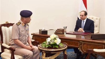 السيسى يستقبل الفريق أول محمد زكى وزير الدفاع والإنتاج الحربى