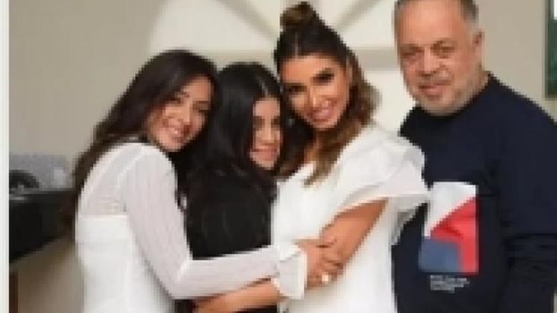 عائلة أشرف زكى