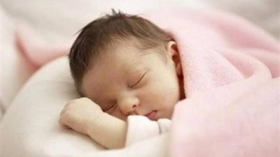 وفاة رضيع عمره 3 أسابيع بفيروس كورونا