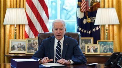 بايدن يلتقي رئيس الوزراء الياباني افتراضيا..في هذا الموعد